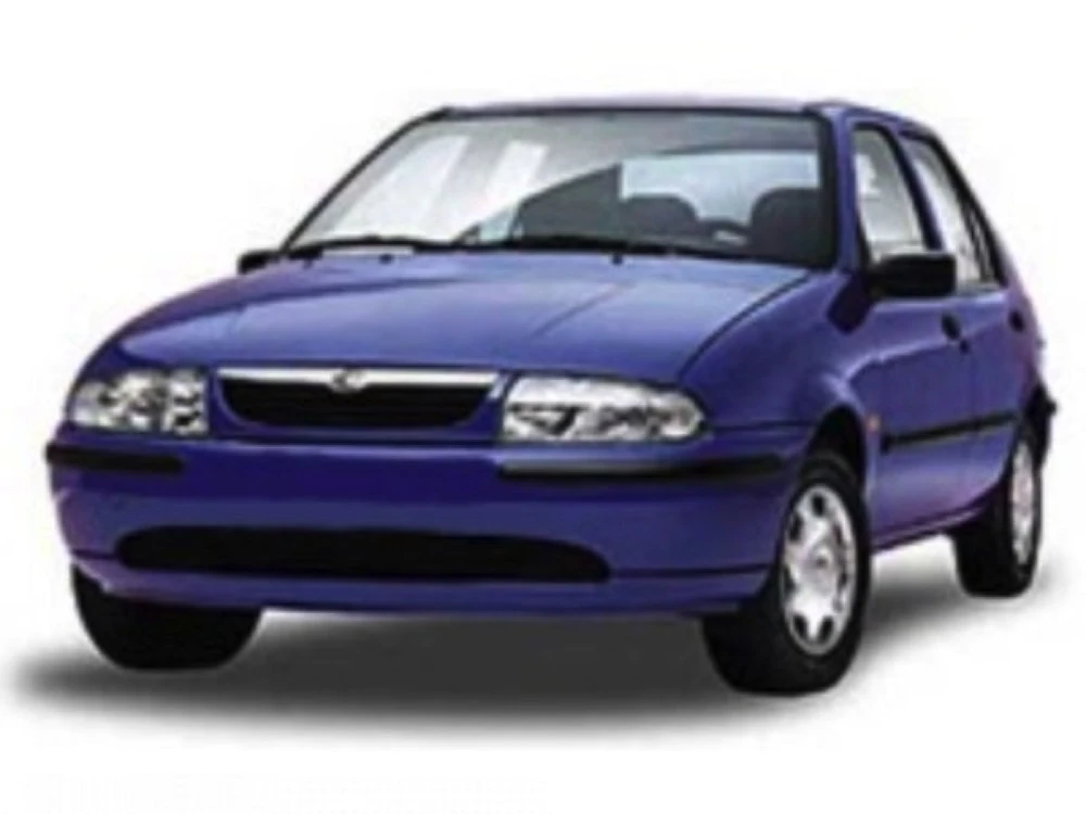 Mazda 121 хетчбек