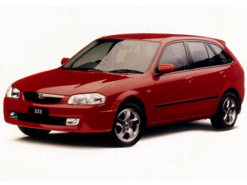 Mazda 323 хетчбек